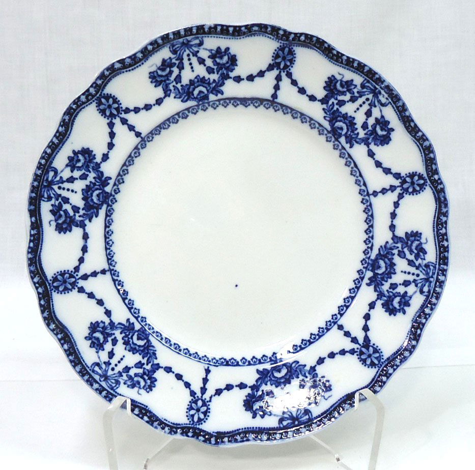 Victorian Flow Blue Plate " Cambridge" (1 of 4)