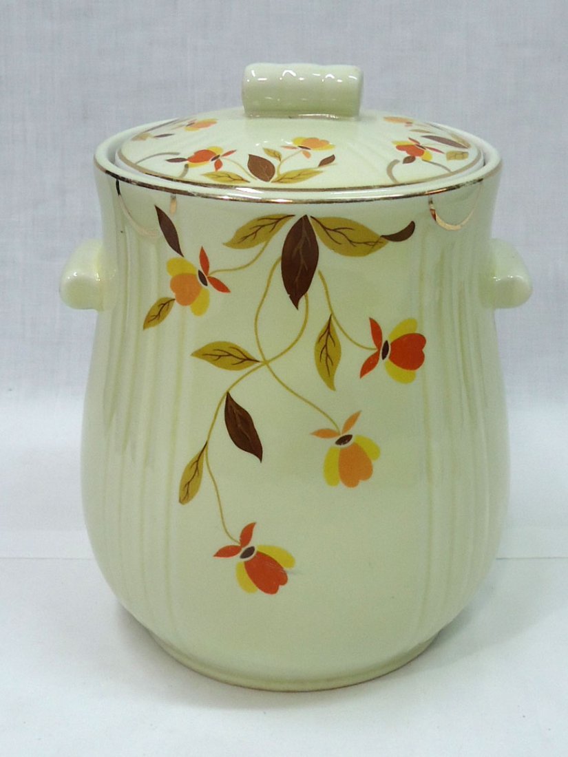 Halls " Autumn Leaf" Cookie Jar: 9 1/2" T x 7 1/2" W