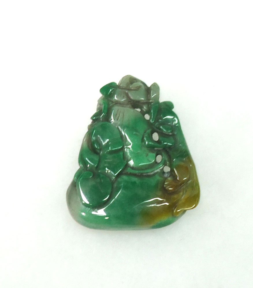 Oriental Jade Pendant (1 of 2)