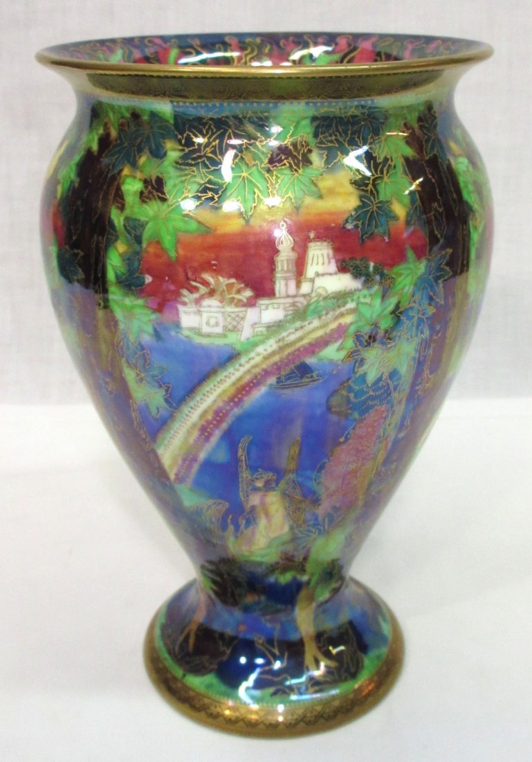 Wedgwood Fairyland Lustre Vase (1 of 6)