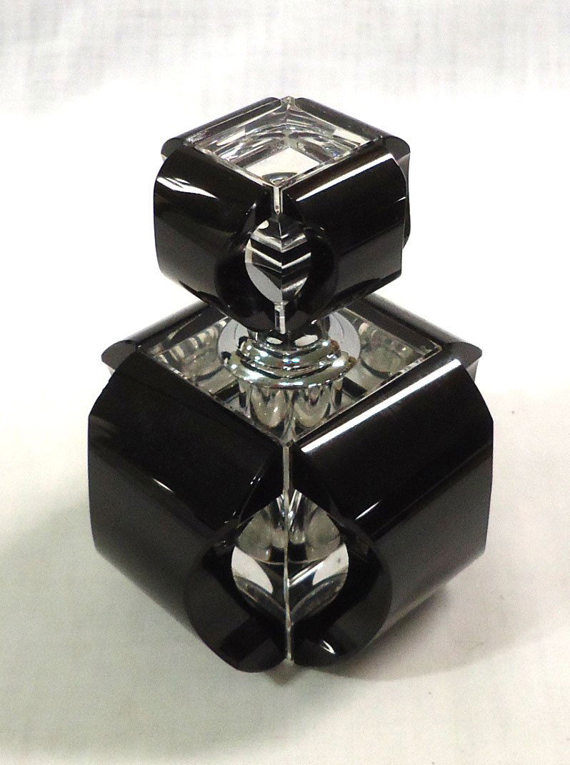 Deco Style Crystal Perfume Bottle: 4 1/4"T x 3 1/2"W