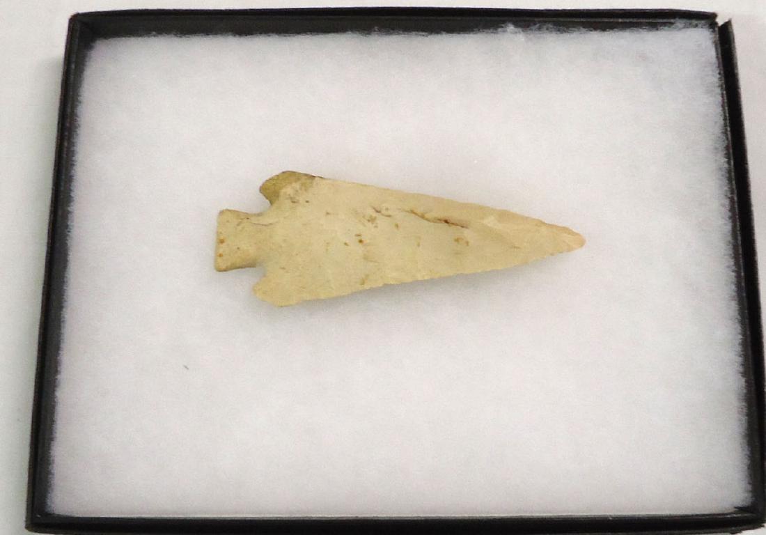 4 3/8" Flint Arrowhead (1 of 2)