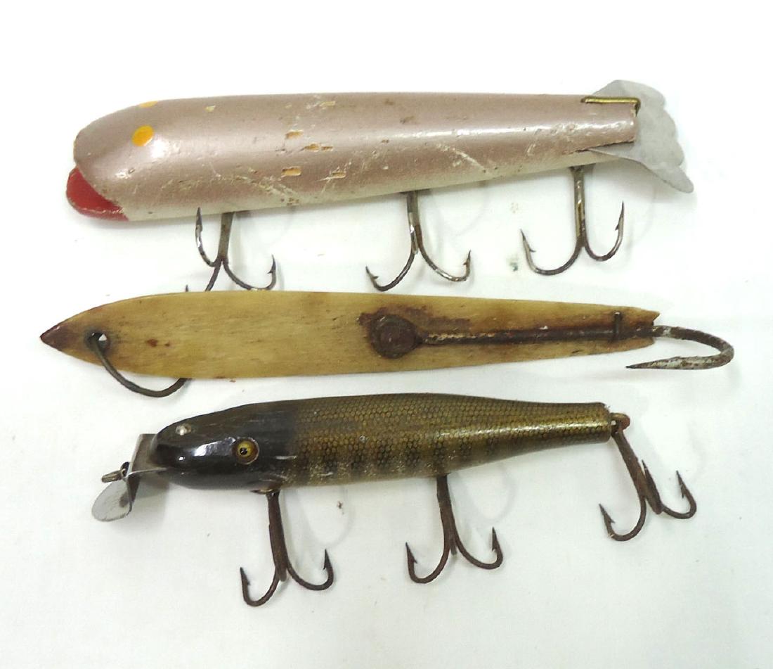3 Wood & Bone Fishing Lures: 5 1/4" - 6 3/4" L