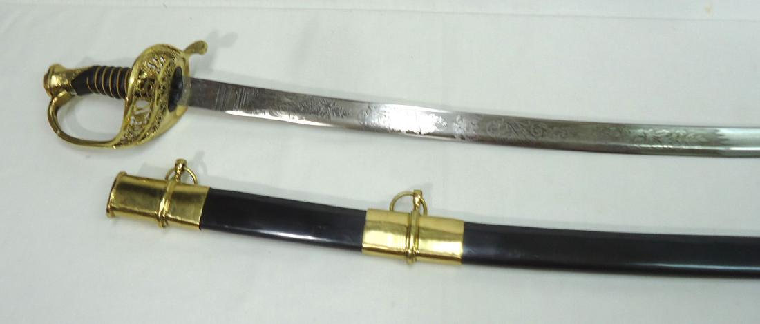 US Civil War Reenactment Sword (1 of 4)