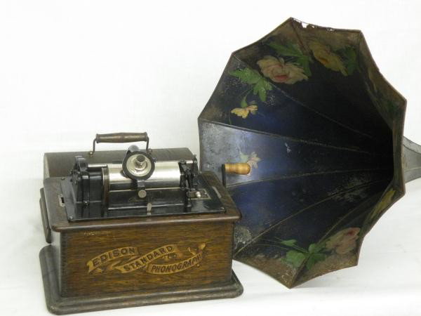 Edison "Standard" phonograph & cylinders: all ca. 1900-1910; oak case phonograph with a morning glory horn and 78 cylinders, 13 ½"x 13"x 9 ¼";