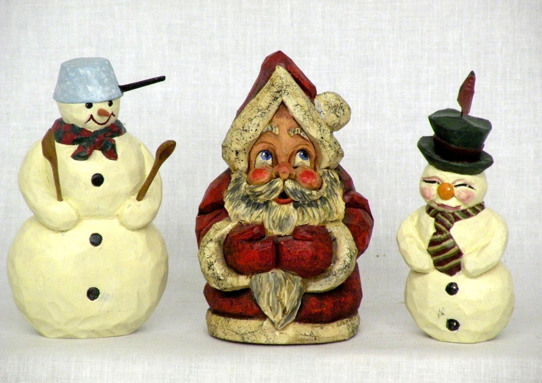 Sabol & Shaw carved Santa & 2 snowmen: ca. 1990's; Santa signed "David Sabol '92" (Lancaster Co., PA); 2 snowmen signed "Doug Shaw, Penryn, PA", 5-6";