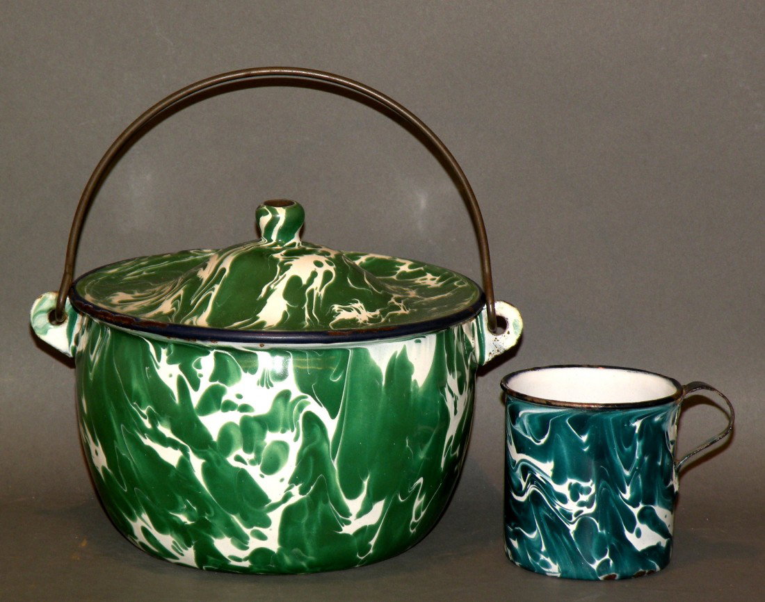Agateware kettle & mug