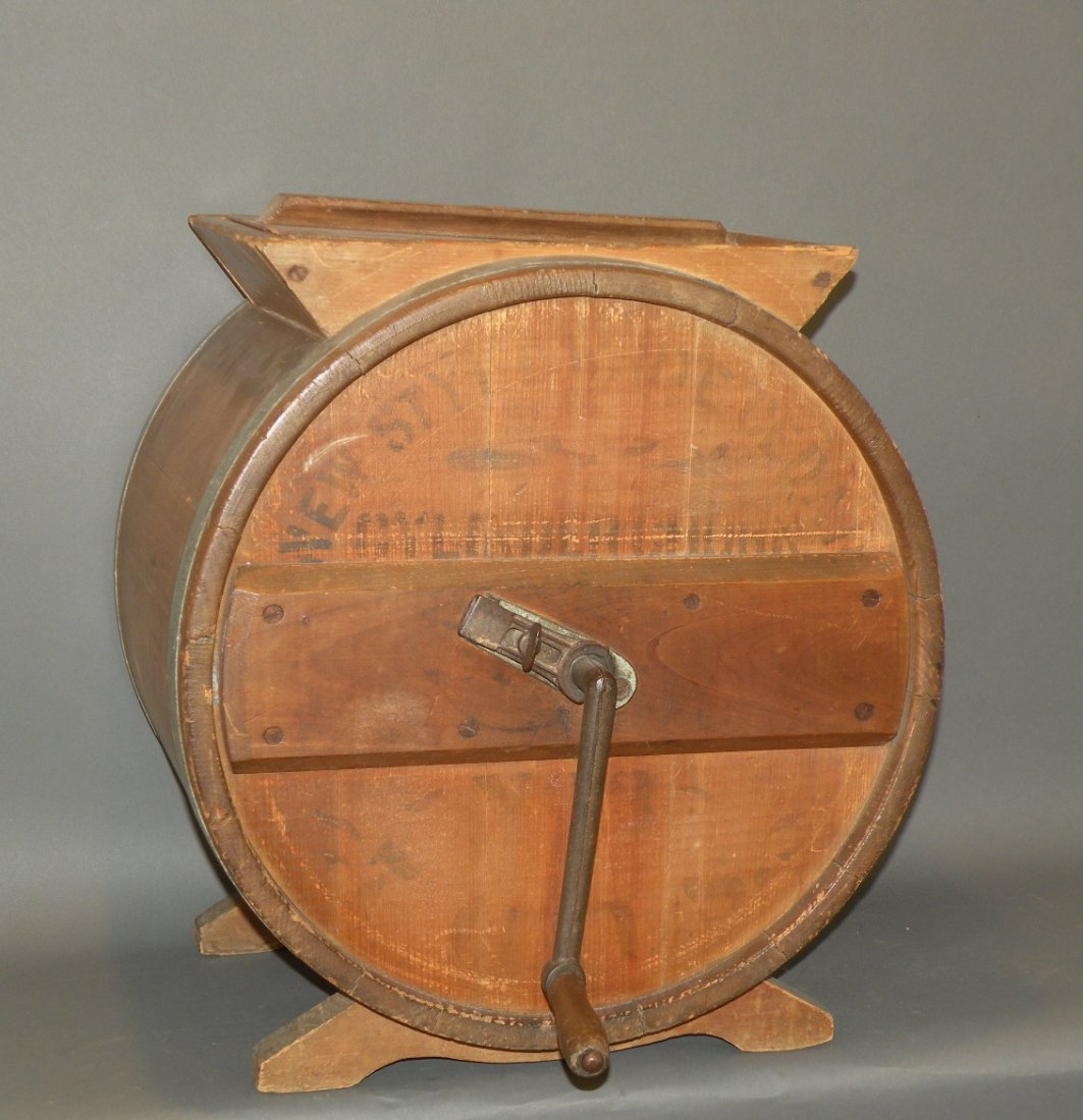 482 Barrel type butter churn