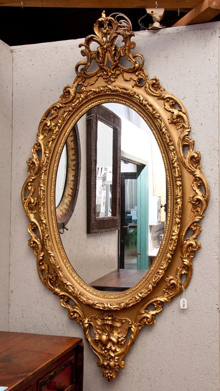 156 Old Lg Oval Victorian Mirror Gold Leaf Frame May 28 2018 156 Old Lg Oval Victorian Mirror Gold Leaf Frame