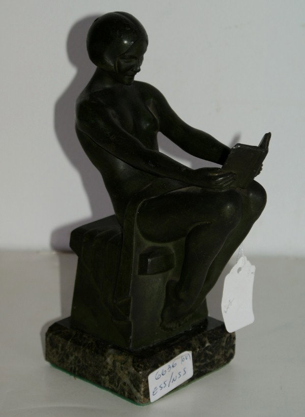 Max Le Verner 1891-1973, sculpture, Art Deco : Nude Femme reading a book, spelter, signed in cast: M. Le Verner. H: 8 1/2"