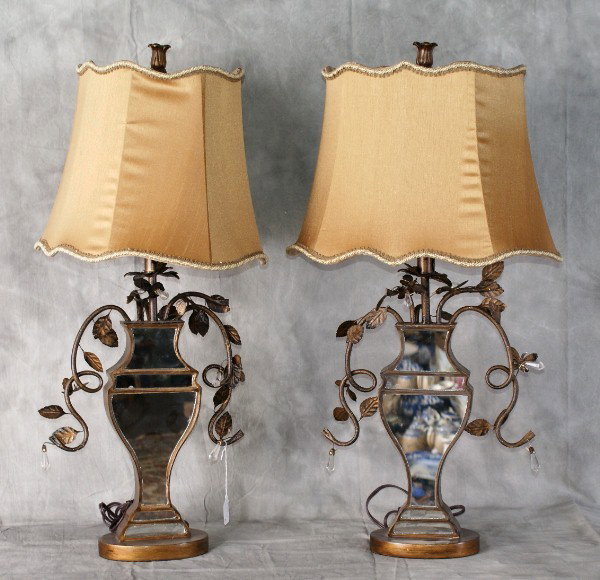 Pair of copper colored and mirrored single light: Pair of copper colored and mirrored single light table lamps. H:31.5"