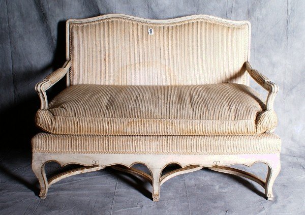 French painted and upholstered settee.: French painted and upholstered settee. H:34" L:47" D:30.5"