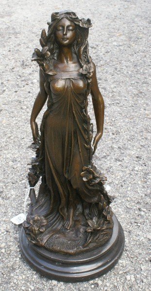 Bronze figure of lady signed and foundry marked: Bronze figure of lady signed and foundry marked . H:16.5"