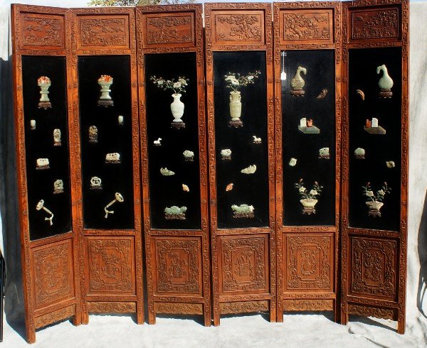 19th C Chinese 6 panel jade mounted wood screen: 19th C Chinese 6 panel carved wood floor screen with many applied jade animals and foliage. Overall size H:75.5" L:91.5"