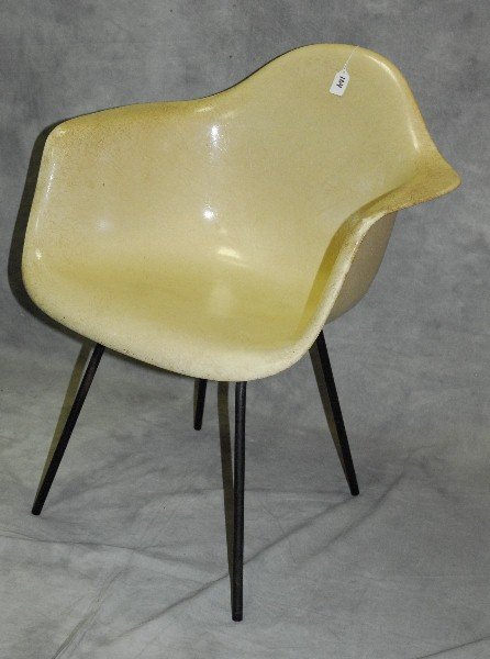 Charles & Ray Eames molded chair by Herman Miller.: Charles & Ray Eames molded chair by Herman Miller. H:30.5" W:25" D:24" .