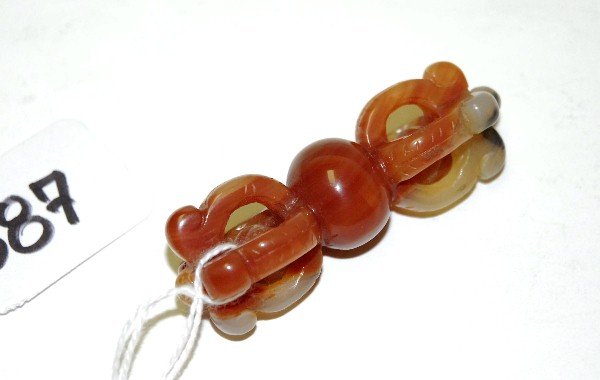 Chinese antique agate pendant with puzzle balls. L:2.5": Chinese antique agate pendant with puzzle balls. L:2.5"