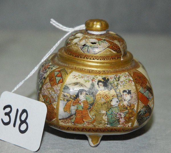 Antique Japanese satsuma incense burner with mark on: Antique Japanese satsuma incense burner with mark on bottom. H:2.25" W:2.5" D:2.5"