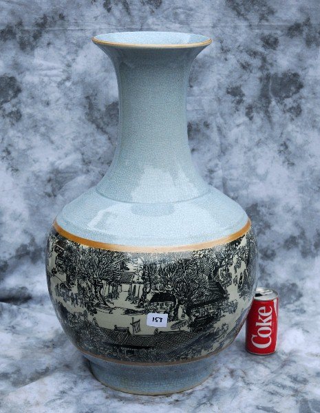 Chinese porcelain vase with calligraphy: Chinese porcelain vase with calligraphy. H:25.5"