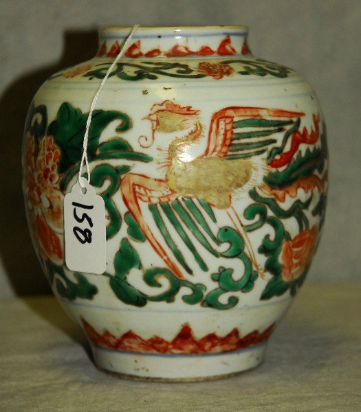 Chinese Famille verte antique porcelain vase. H:7": Chinese Famille verte antique porcelain vase. H:7"