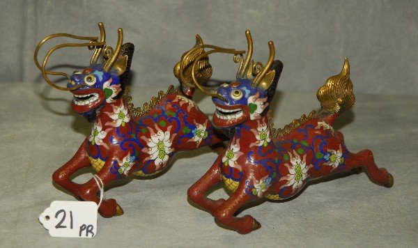 Pair chinese cloisonne figures of dragons. H:6" L:7.5" (1 of 3)