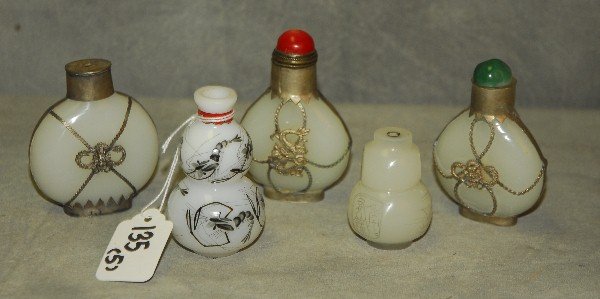 5 Chinese antique snuff bottles 3 silver over peking (1 of 3)