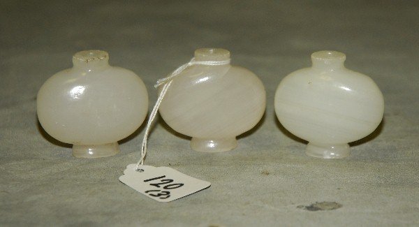 3 Chinese white hardstone snuff bottles. H:1.75" (1 of 2)