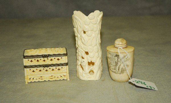 3 Chinese bone pieces. Vase H:4.25": 3 Chinese bone pieces. Vase H:4.25"