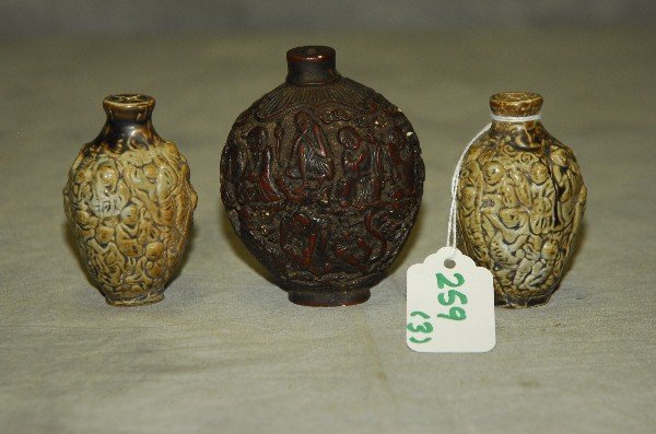 294. 3 Chinese carved snuff bottles. H:3.5" (1 of 1)