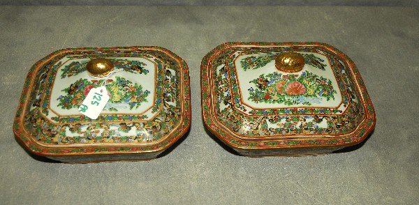 Pair of Antique Chinese rose canton butterfly porcelain (1 of 2)