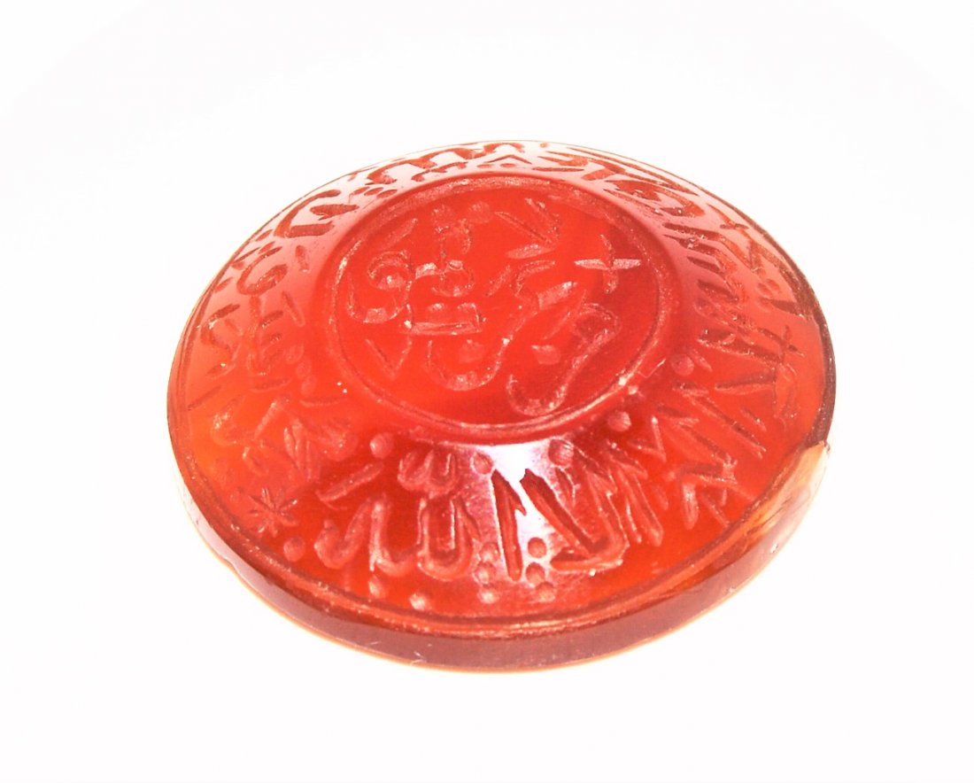 ISLAMIC MUGHAL STYLE INDIAN INSCRIBED RED AGATE SEAL (1 of 5)