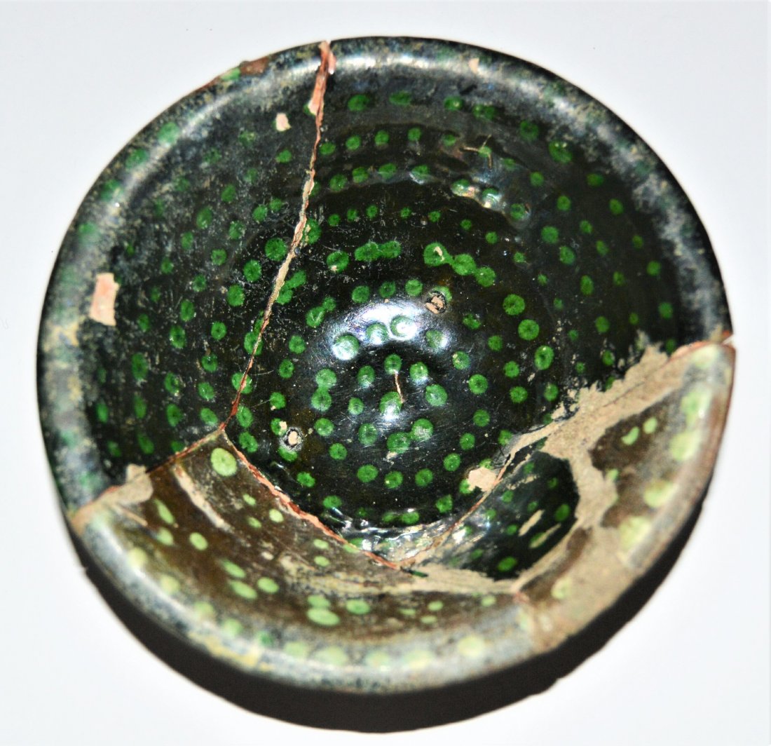 Ancient Islamic Samanid 'Dot' Pottery Bowl 10th Century: An Ancient Islamic Samanid Black & Green 'Dot' Bowl, Probably Nishapur or Samarkand Circa 9th-11th Century , With Green Dots all over Black Glass Glaze.