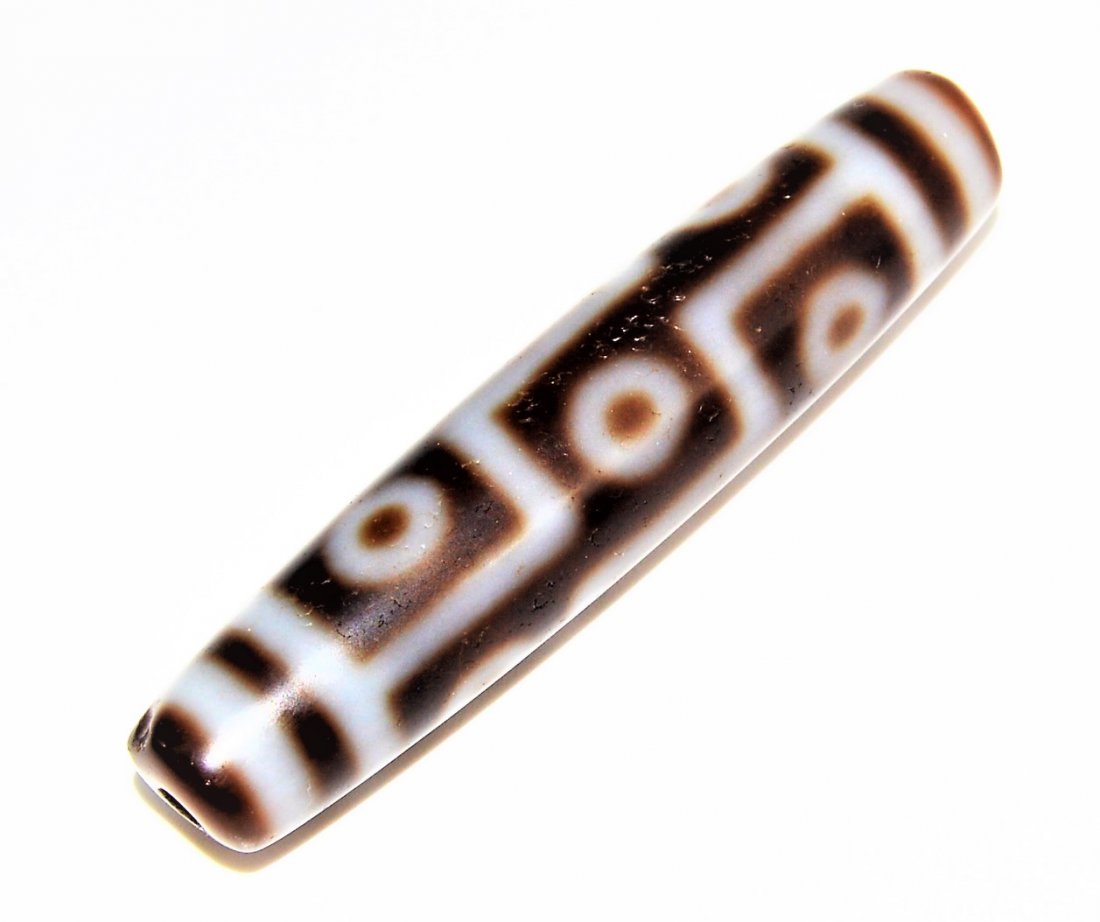 VERY RARE ANTIQUE HIGH QUALITY AGATE NINE EYED dZi BEAD (1 of 4)