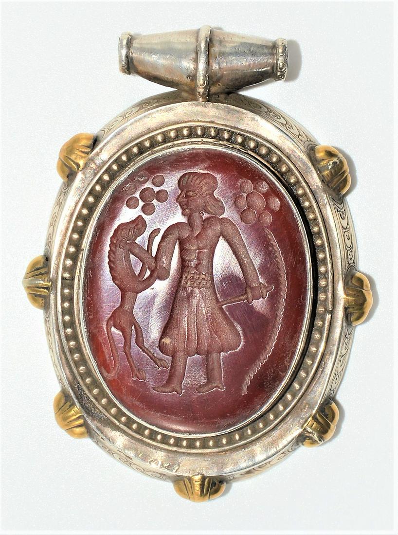 ANTIQUE SASANIAN STYLE PERSIAN AGATE SILVER PENDANT (1 of 3)