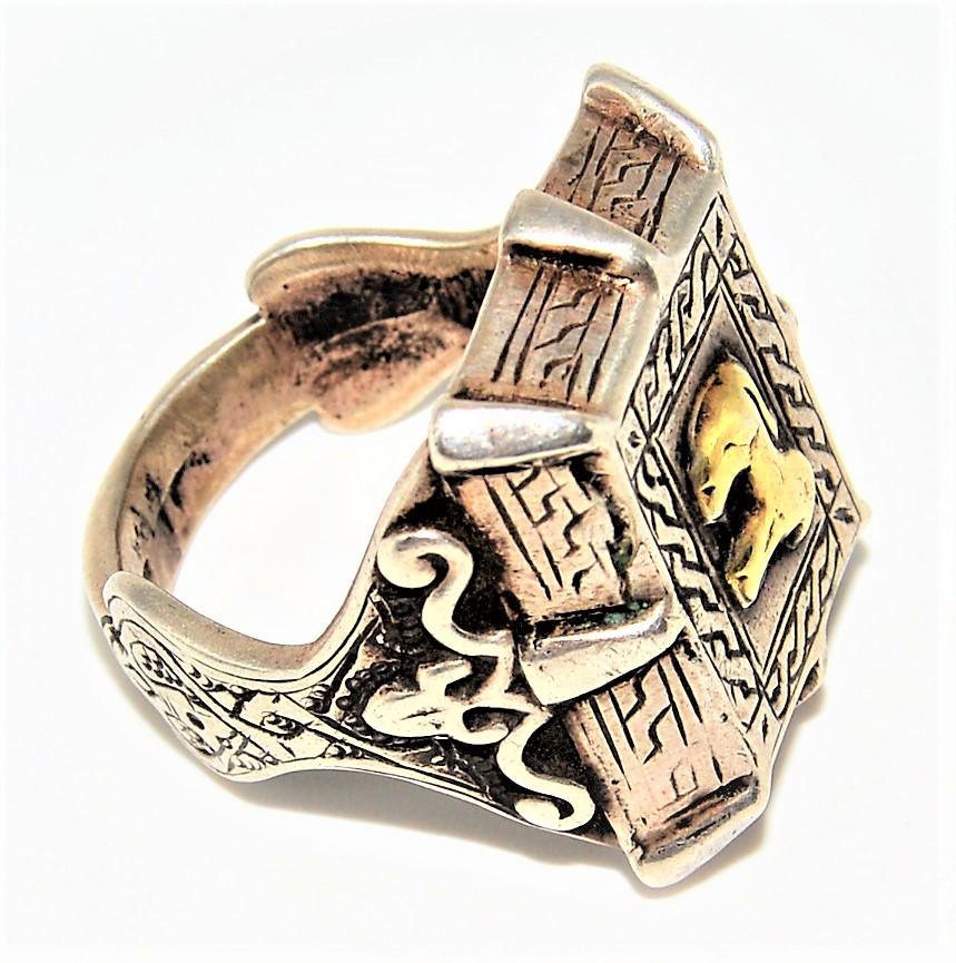ANTIQUE ISLAMIC SELJUK STYLE PERSIAN SILVER & GOLD RING (1 of 2)