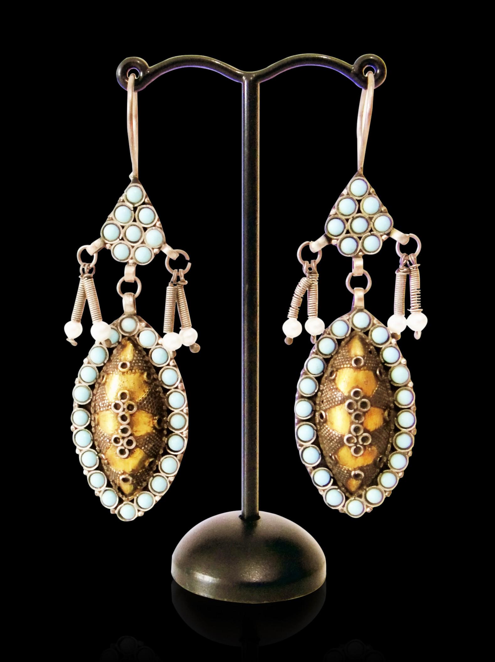 A PAIR OF BUKHARA/MUGHAL SILVER EARRING 19TH CENTURY: A Rare & Beautiful Pair Of Bukhara/Mughal Tourqoise , Pearl Gilt & Silver Earring Circa 19th Century, With Turquoise Inset, Islamicor Mughal designs in Silver, With Very Fine Mughal Style Works.
