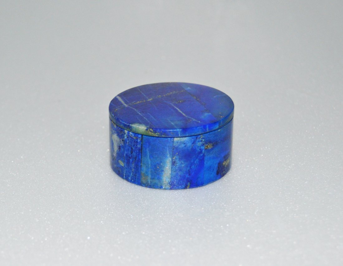 A Beautiful Chinese/Central Asian Lapis Round Box (1 of 1)