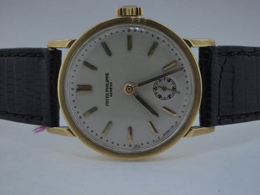 Patek Philippe Mens 18k Gold Calatrava with Lizard: Patek Philippe Mens 18k Gold Calatrava with Lizard Strap. Patek Philippe, Mens, 18k Gold, Calatrava, Lizard Strap, Separate Second Hand, Swiss Made, Pre-Owned, Beautiful Condition