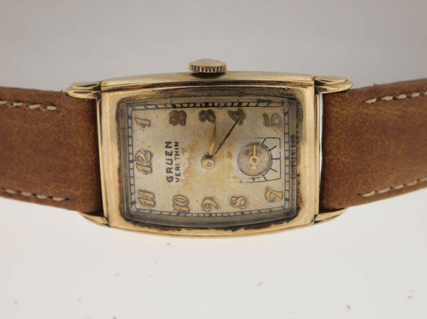 Gruen Vintage Gold Filled Veri Thin. Circa 1940s.: Gruen Vintage Gold Filled Veri Thin. Circa 1940s. Gruen, Mens (originally manufactured for men but more likely to be worn by women), Gold Filled, Veri Thin, Vintage, Circa 1940s, Manual Wind Movement,