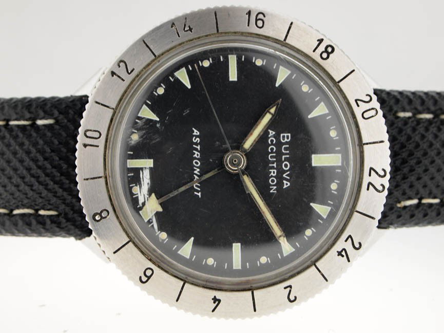 Bulova Accutron Mens Astronaut.: Bulova Accutron Mens Astronaut. Bulova, Accutron, Mens, Astronaut, One of the first battery operated watches, Very Collectable, USA Made, Vintage Condition, Currently Working, Option on second watch f
