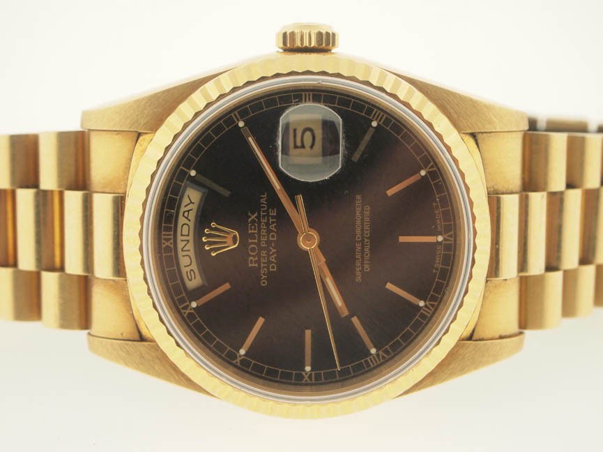 Rolex Mens 18k Gold President. Double Quickset.: Rolex Mens 18k Gold President. Double Quickset. Rolex, Mens, 18k Gold, Oyster Perpetual, Day-Date, President, Double Quickset, Automatic, Sapphire Crystal, Deployment Buckle, Swiss Made.