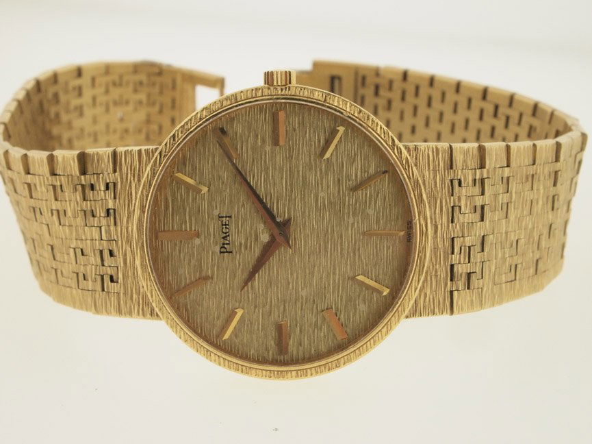 Piaget Mens 18k Gold Vintage Dress Watch. 54.9 DWT.: Piaget Mens 18k Gold Vintage Dress Watch. 54.9 DWT. Piaget, Mens, 18k Gold, Vintage, 54.9 DWT, Dress Watch, Swiss Made.