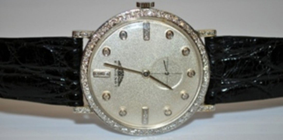 VINTAGE LONGINES 18K WG DIAMOND WATCH: LONGINES 18K WHITE GOLD MENS DIAMOND WATCH, DIAMOND BEZEL & SILVER DIAMOND DIAL
