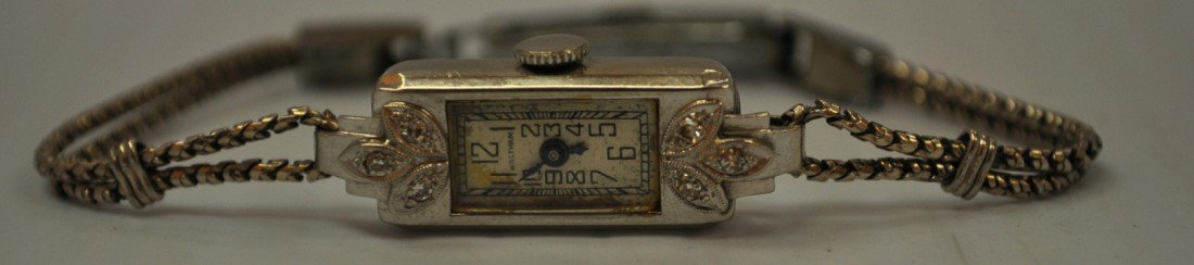 LADIES ANTIQUE WALTHAM DIAMOND WATCH: VINTAGE 14K WHITE GOLD & DIAMOND LADIES WALTHAM WATCH