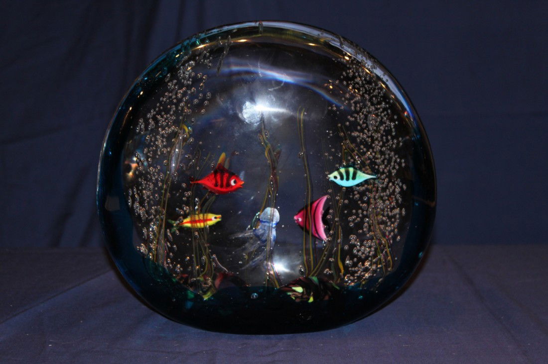Oggetti Muriano Glass fish tank: 30+ pound 11" round signed on the bottom