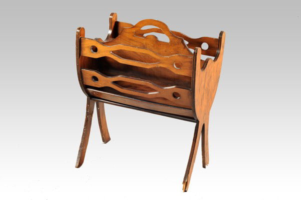 Mix lot of decorative objects: Magazine. Made of carved wood. 2 compartments. Openwork decoration. Details of conservation. Missing presents.