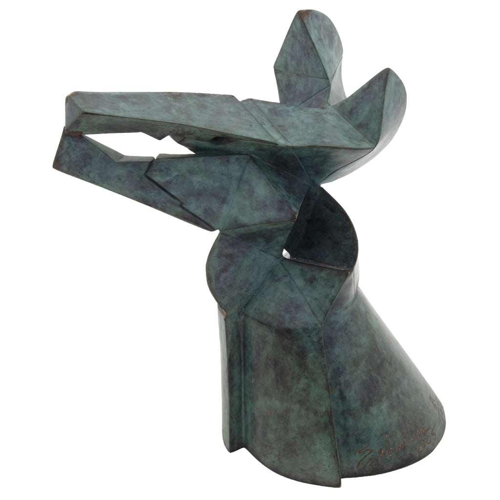 SEBASTIAN. Nezahualcóyotl / Coyote en ayuno. Firmada y fechada 2005. Escultura en bronce 81 / 100.: ENRIQUE CARBAJAL "SEBASTIAN"(Chihuahua, 1947 - ) Nezahualcóyotl / Coyote en ayuno Firmada y fechada 2005Escultura en bronce 81 / 100Otra versión de esta obra con distinto número de tiraje, así com
