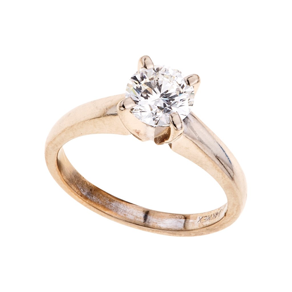 ANILLO SOLITARIO CON DIAMANTE EN ORO AMARILLO DE 14K (1 of 1)
