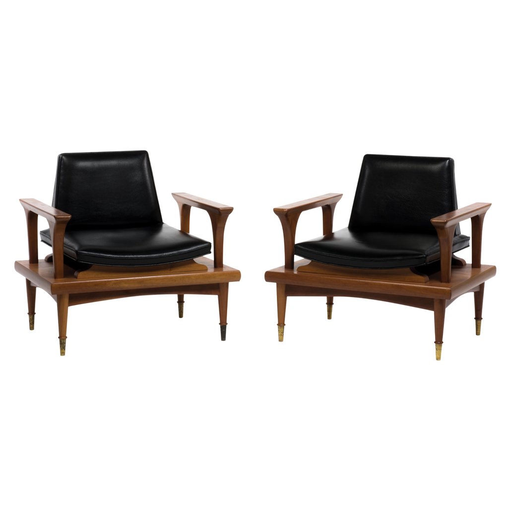 Pair of mahogany and black vinyl upholstery armchairs. (1 of 1)