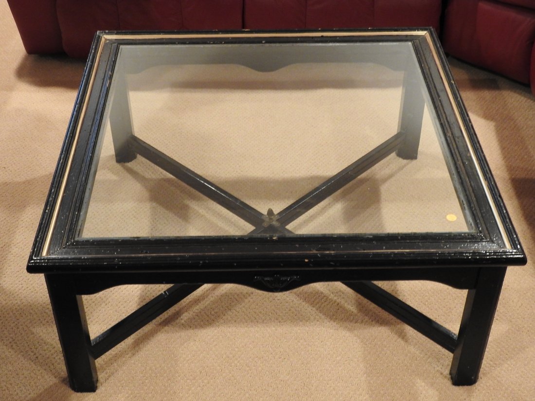 2 PC. TABLE SET: COFFEE AND END TABLE. IN GOOD CONDIITON.