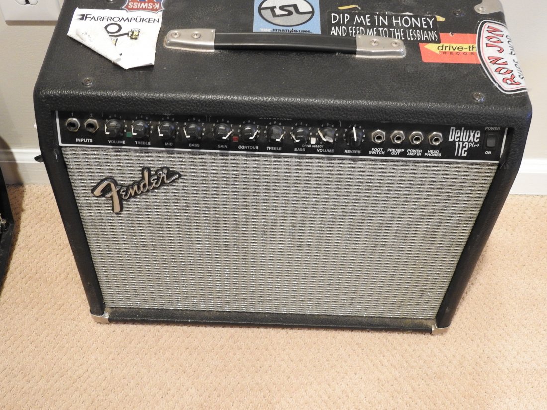 FENDER AMP: AS IS.